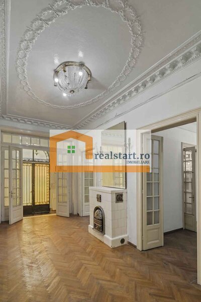 Cartierul Evreiesc, S+P+E+Pod, curte libera 300mp, ideal cabinete, birouri